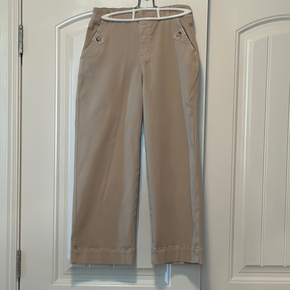 SPANX Women's Tan Capris